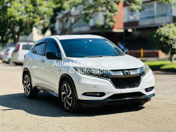 2016 - Honda Vezel