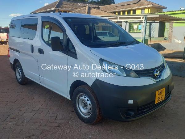 2016 - Nissan  NV200