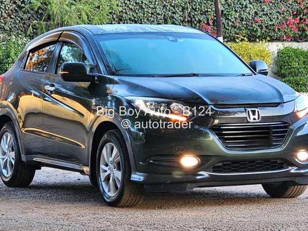 2016 - Honda Vezel