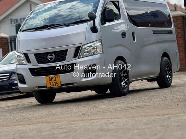 2016 - Nissan  NV350
