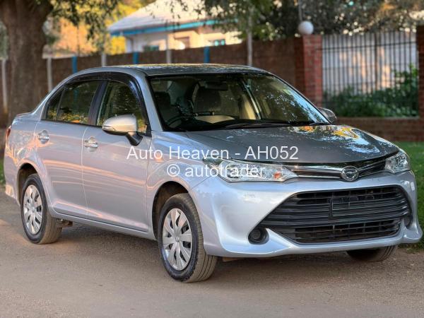 2016 - Toyota  Axio