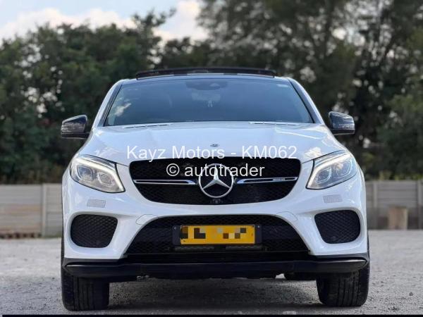 2017 - Mercedes Benz GLE