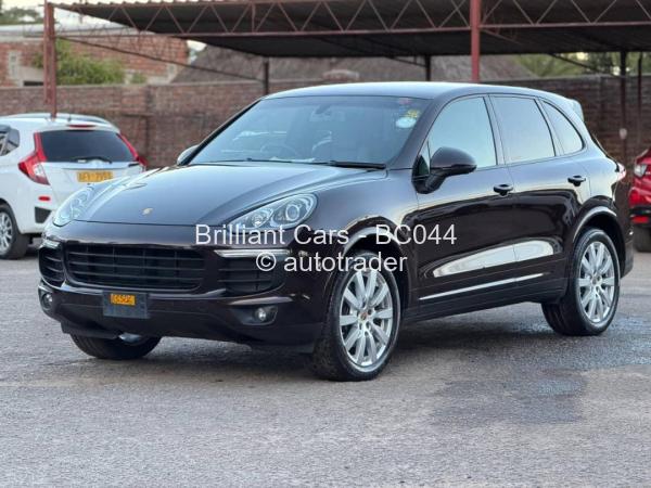 2016 - Porsche Cayenne Gt