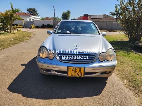 2006 - Mercedes Benz C200