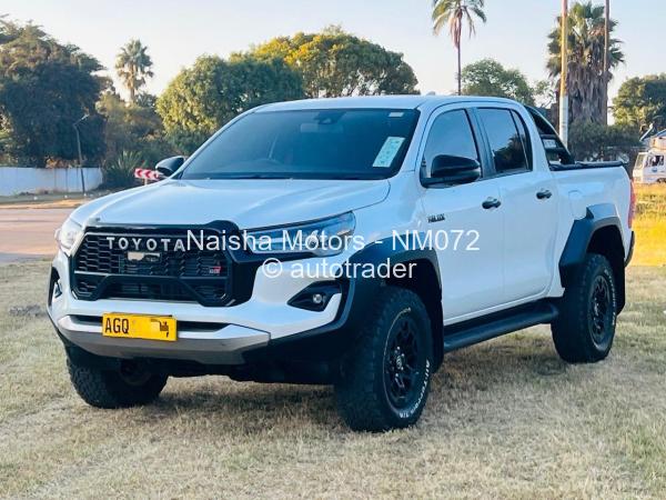 2024 - Toyota  HILUX GD6