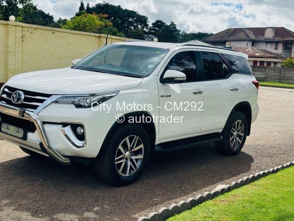 2021 - Toyota  Fortuner