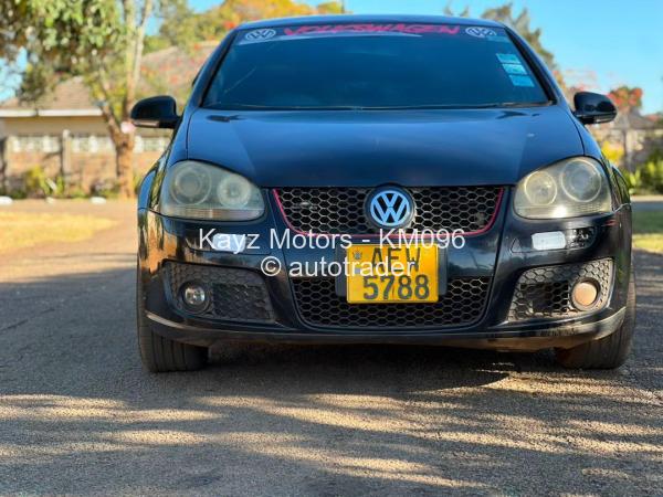 2009 - Volkswagen  Golf