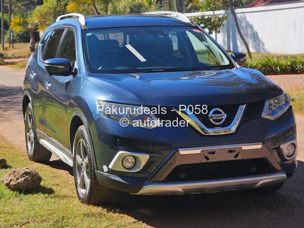 2016 - Nissan  Xtrail