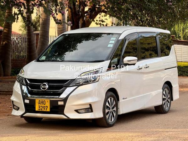 2016 - Nissan  Serena