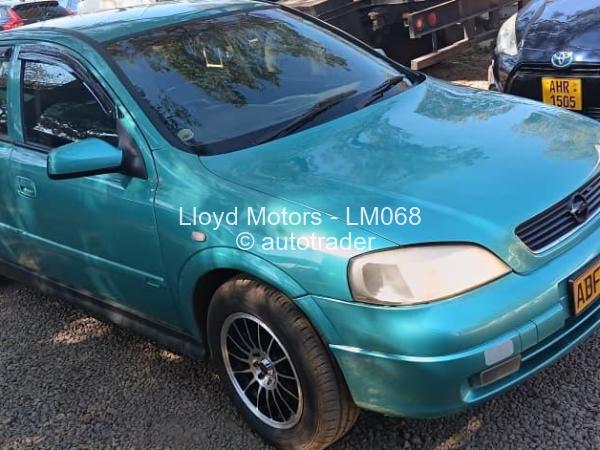 2004 - Opel Astra