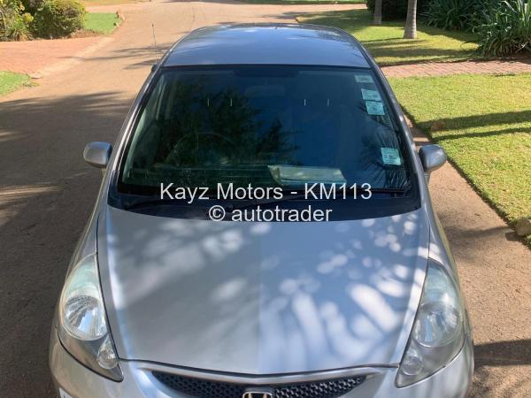 2005 - Honda Fit