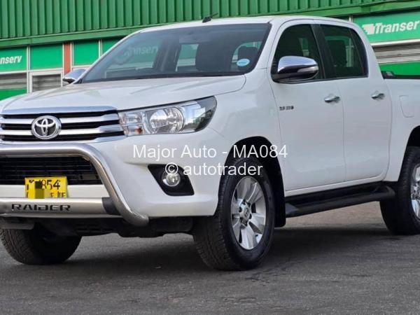 2017 - Toyota  HILUX GD6