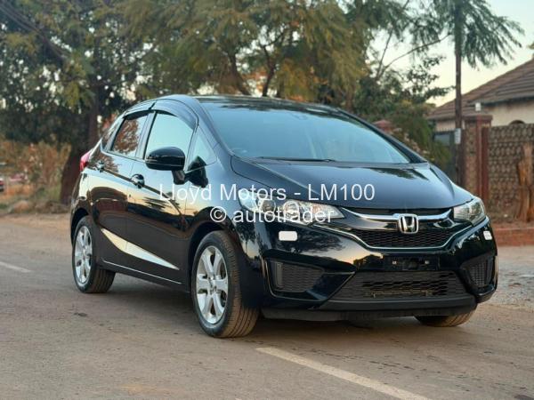 2016 - Honda Fit