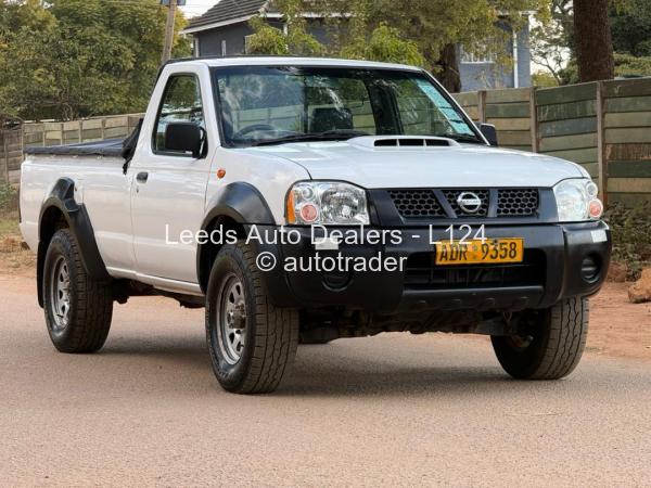 2014 - Nissan  NP300 Hardbody