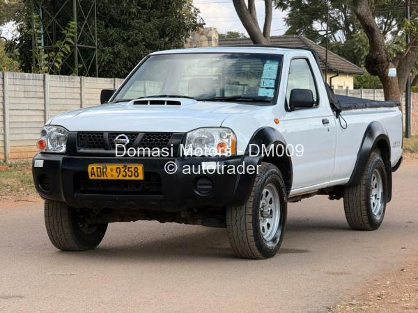 2016 - Nissan  NP300 Hardbody