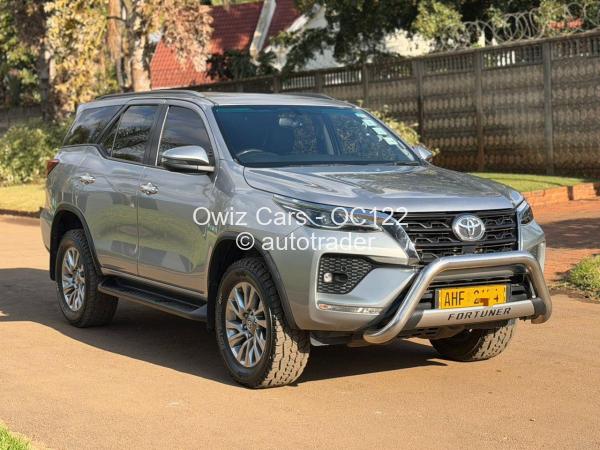 2021 - Toyota  Fortuner