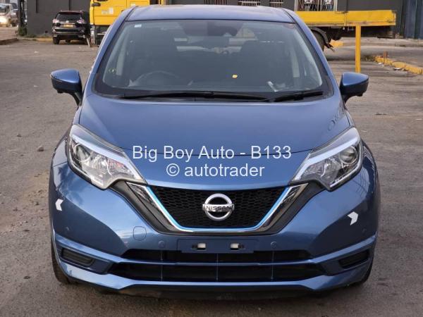 2017 - Nissan  Note