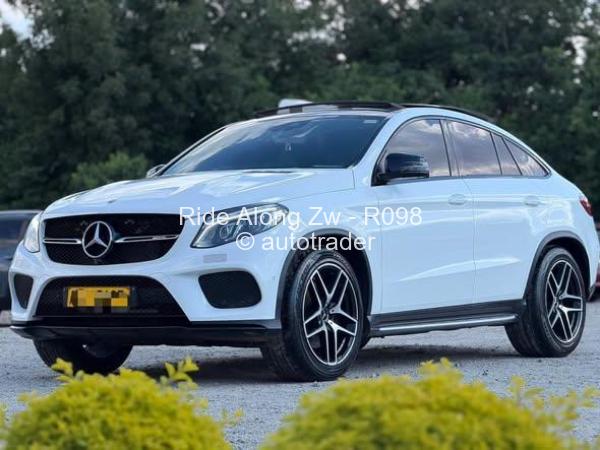 2017 - Mercedes Benz GLE