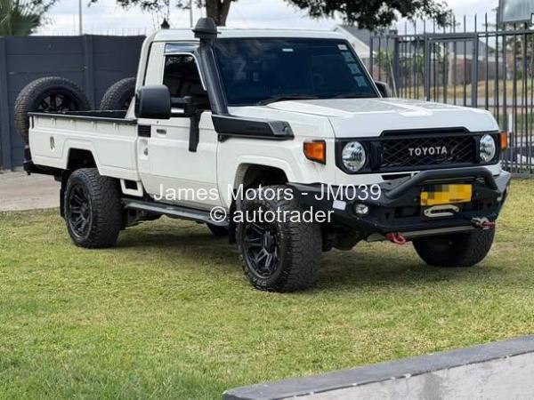 2024 - Toyota  Land Cruiser 79