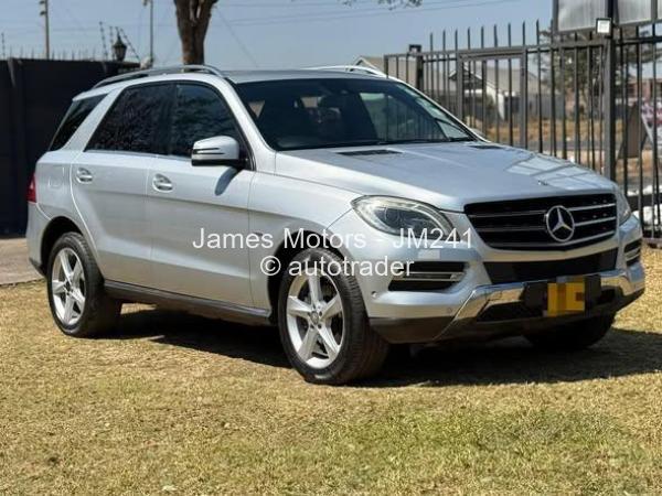 2015 - Mercedes Benz ML350