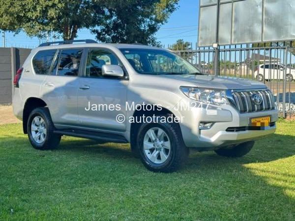 2022 - Toyota  Prado