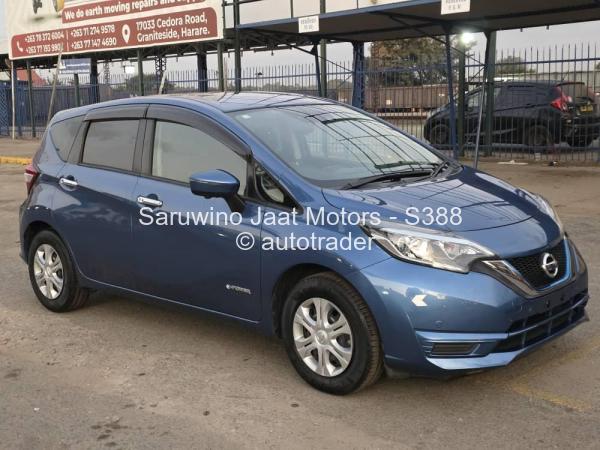 2017 - Nissan  Note