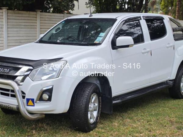 2017 - Isuzu  Kb