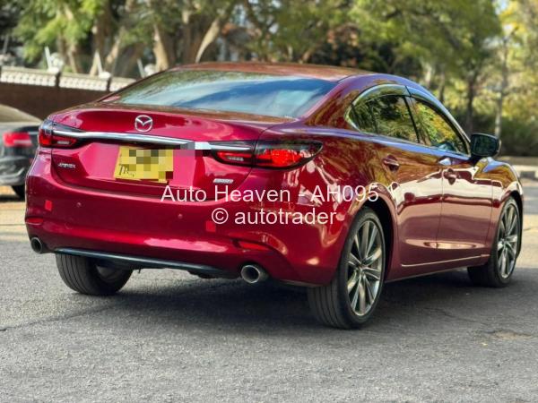 2018 - Mazda  Atenza