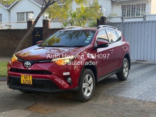 2013 - Toyota  RAV4
