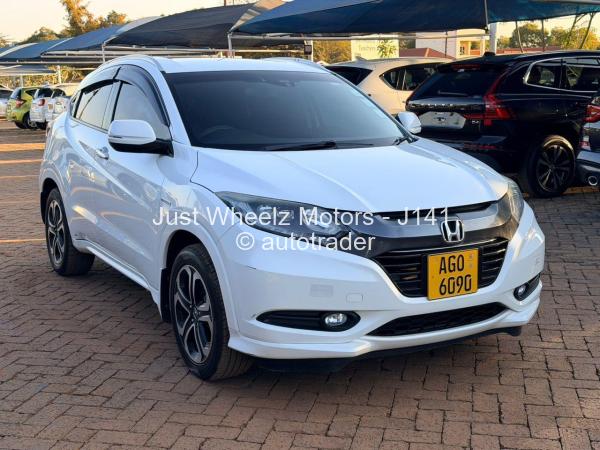 2015 - Honda Vezel