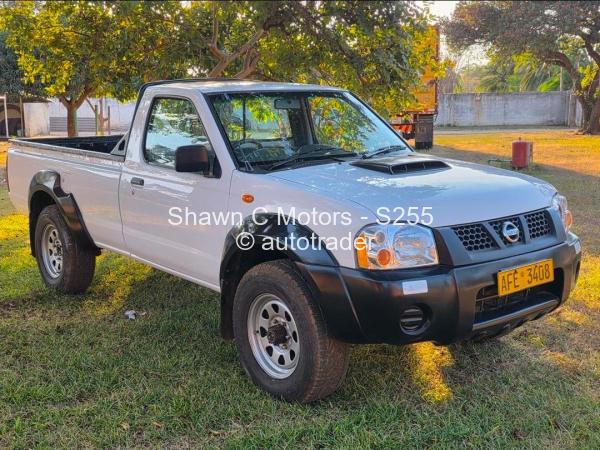 2018 - Nissan  NP300 Hardbody