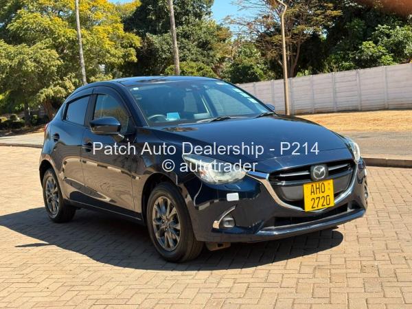 2016 - Mazda  Demio