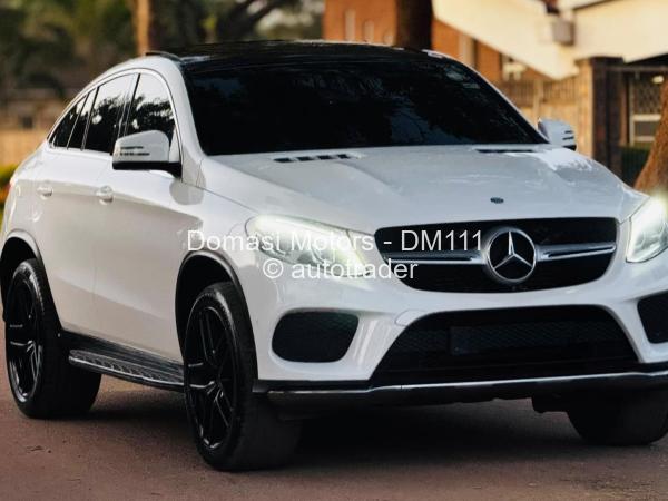 2017 - Mercedes Benz GLE