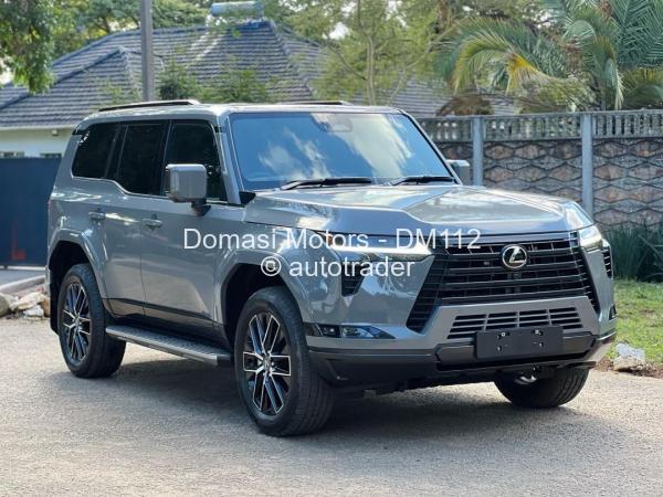 2025 - Lexus  GX550