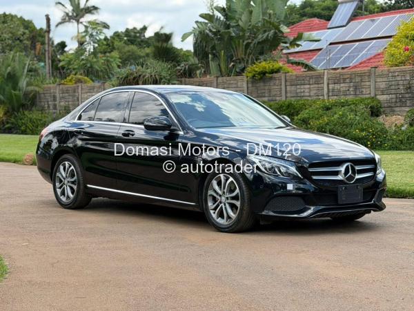 2017 - Mercedes Benz C-Class