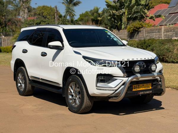 2021 - Toyota  Fortuner