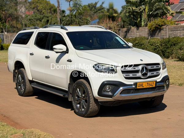2018 - Mercedes Benz X-Class