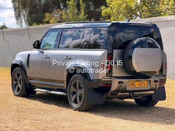 2024 - Land-Rover  Defender