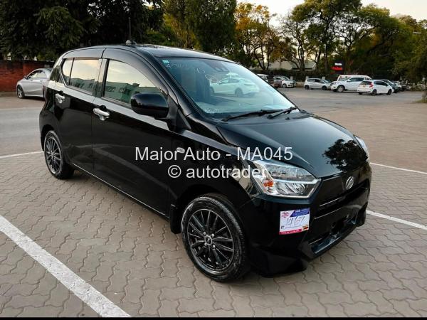 2017 - Daihatsu Mira