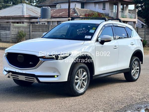 2017 - Mazda  CX5