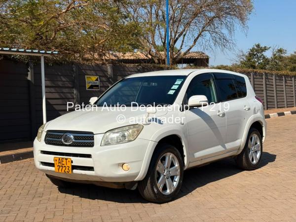 2005 - Toyota  RAV4