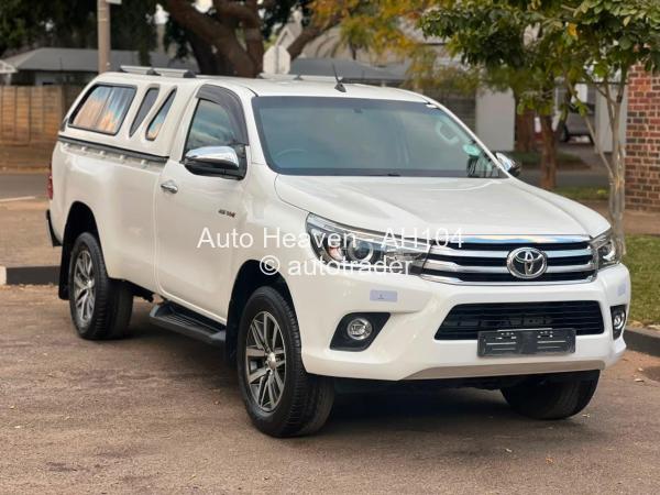 2018 - Toyota  Hilux