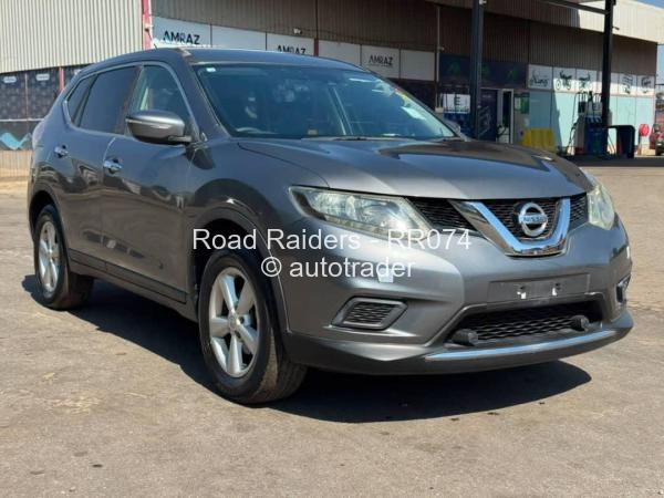 2016 - Nissan  Xtrail