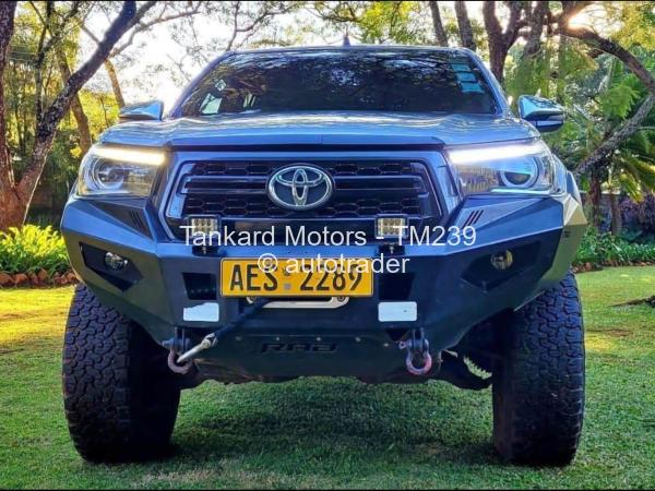 2018 - Toyota  HILUX GD6