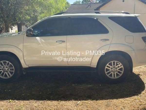 2011 - Toyota  Fortuner