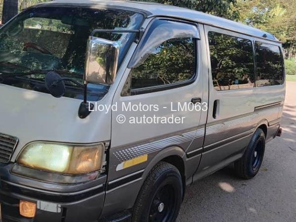 1996 - Toyota  Hiace