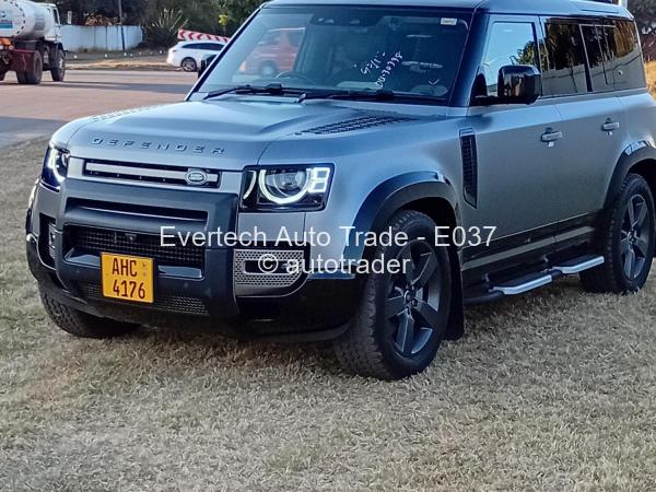 2024 - Land-Rover  Defender