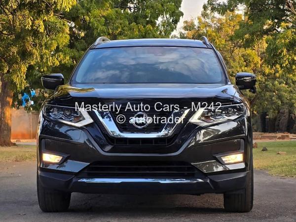2018 - Nissan  X-Trail
