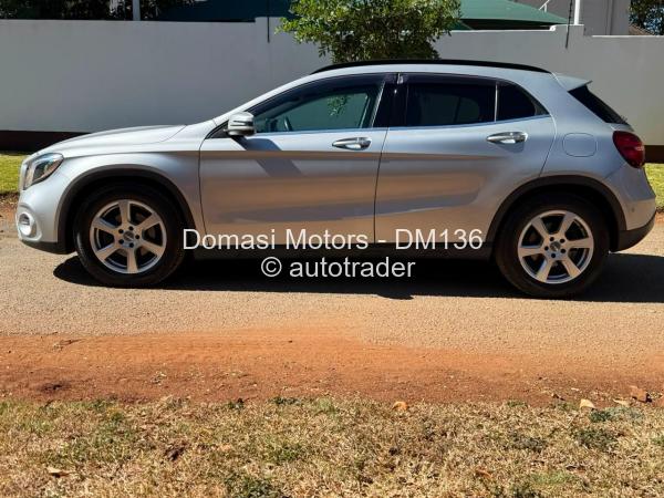2018 - Mercedes Benz GLA