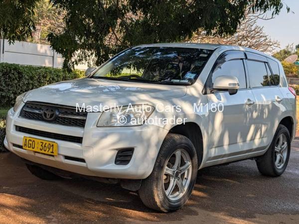 2015 - Toyota  RAV4